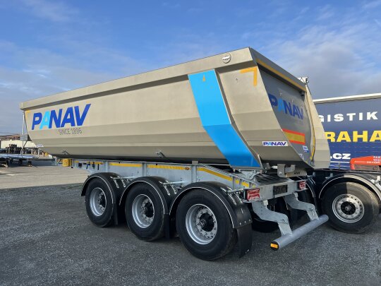 Tipper semi trailers